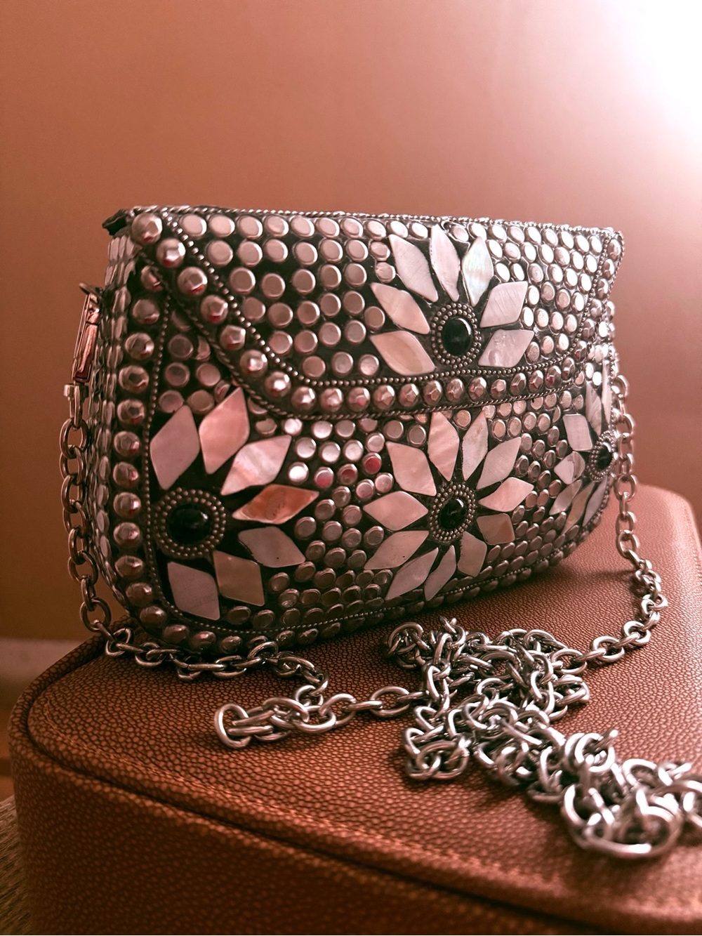 Antik Kraft Bag Crossbody Metallic Silver Clutch